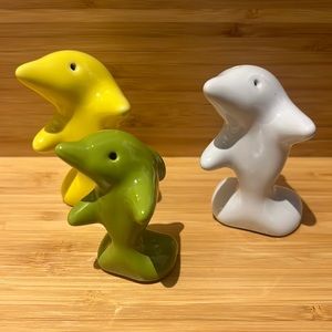 Salt & Pepper Shakers